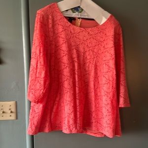 Gorgeous Alfani lace overlay blouse